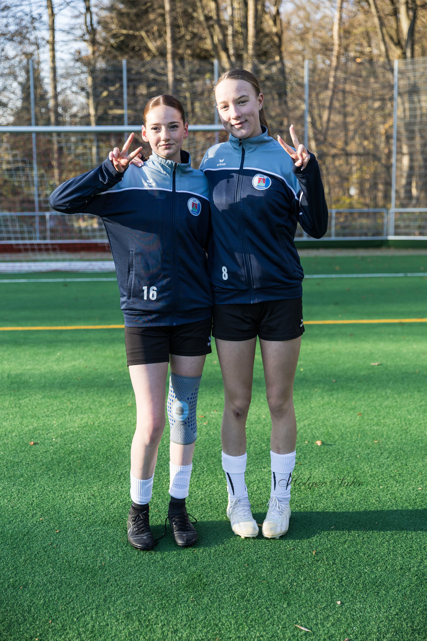 Bild 439 - wBJ VfL Pinneberg2 - Eimsbuttler TV 3 : Ergebnis: 5:0